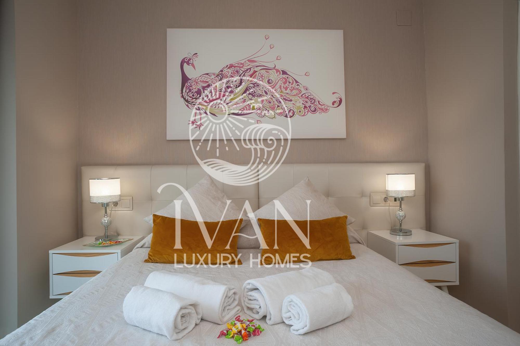 Casa Hugo Ivan Luxury Homes 8ª Norte 1ª Linea オロペサ・デル・マール エクステリア 写真